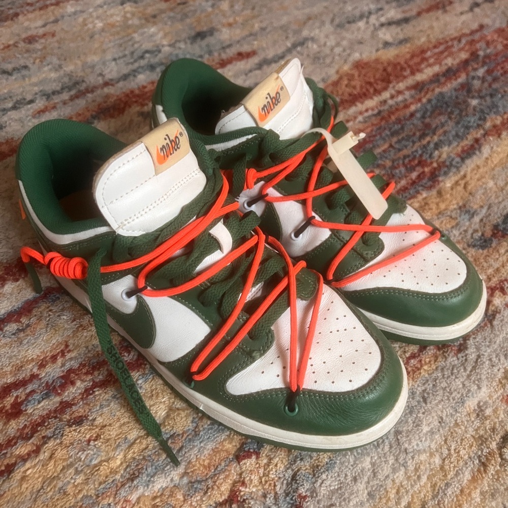 Nike dunk Low Off-White Pine Green